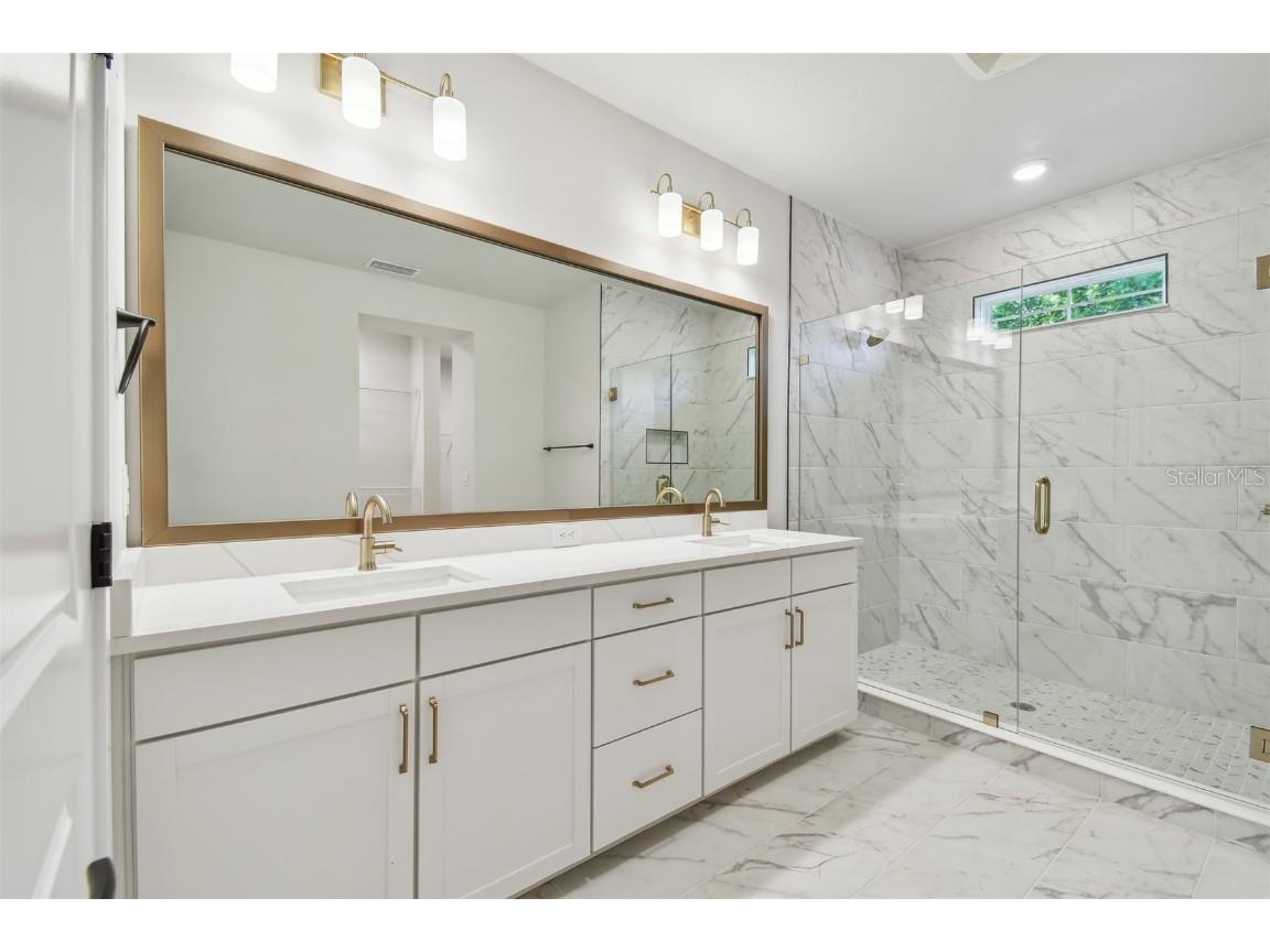 8056 33rd Avenue N Saint Petersburg FL 33710 TB8423944 image20