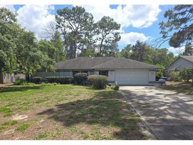 8056 Chaucer Drive Weeki Wachee FL 34607 W7885258 image1