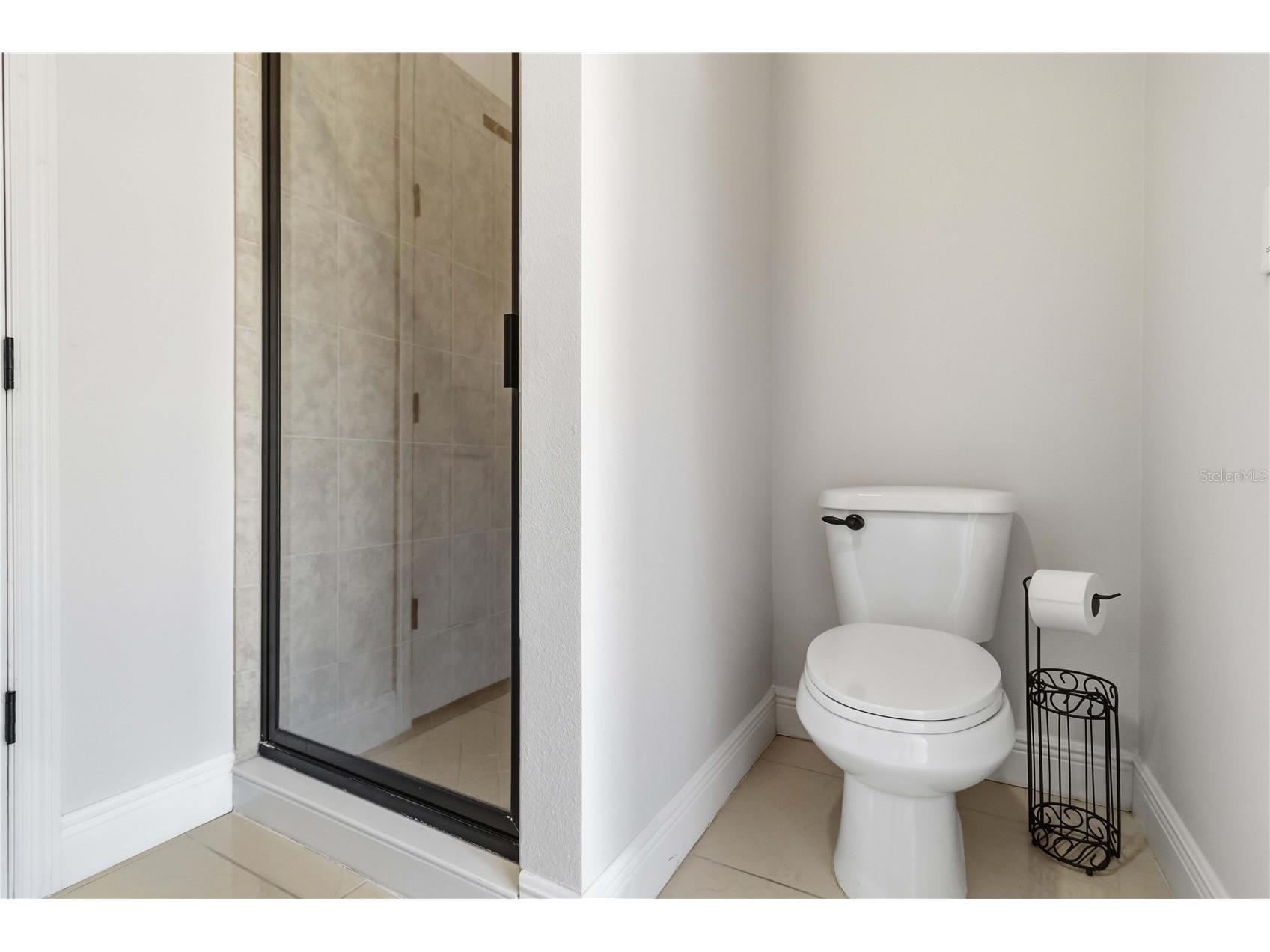 8057 Rio Bella Place University Park FL 34201 A4697160 image33