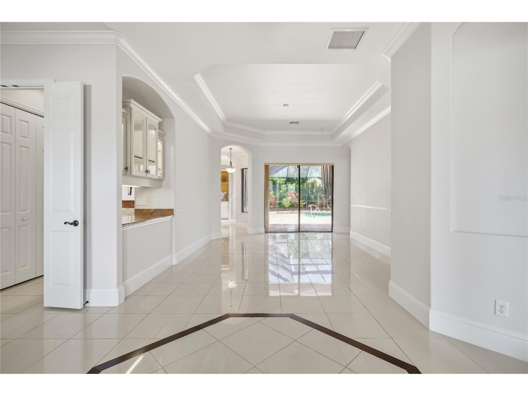 8057 Rio Bella Place University Park FL 34201 A4697160 image8
