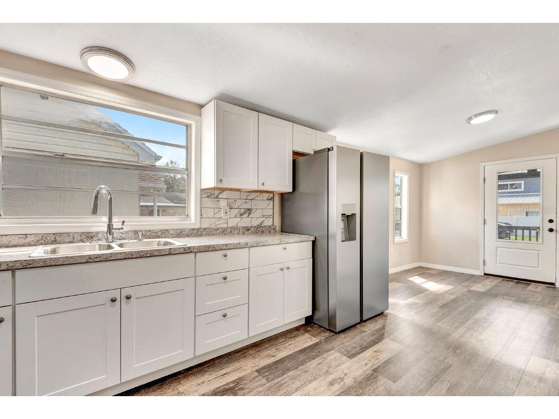 806 3rd Avenue W Palmetto FL 34221 A4665580 image12