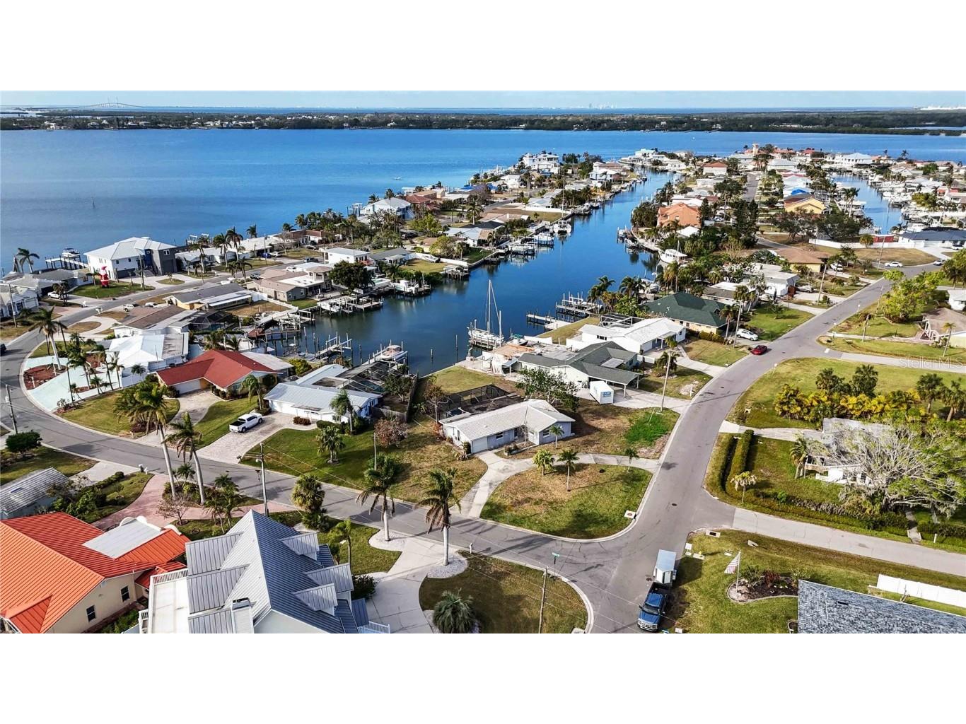 806 Arlington Road Palmetto FL 34221 A4632682 image2