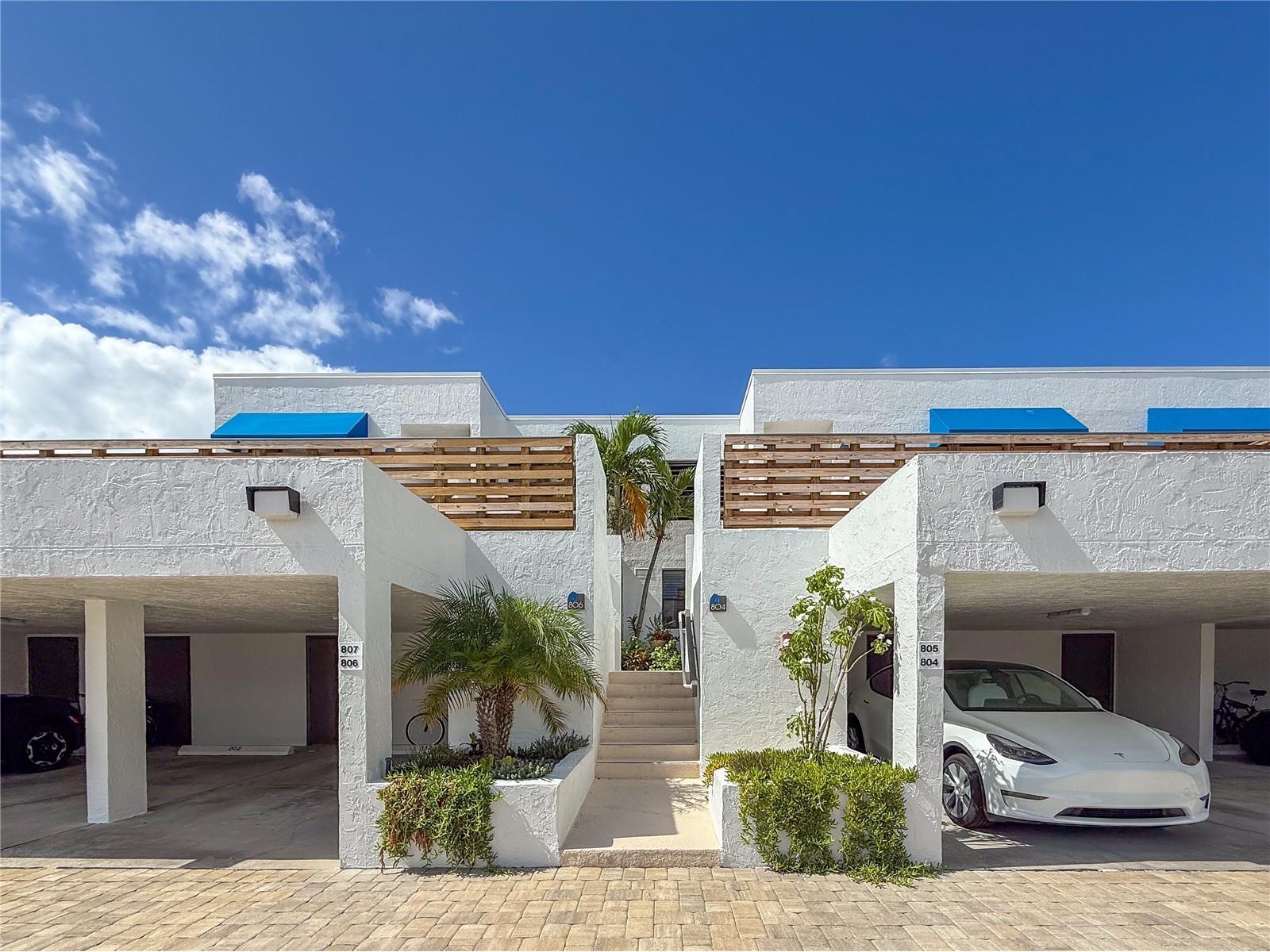 806 Bayport Way #806 Longboat Key FL 34228 - GULF OF MEXICO & SARASOTA BAY TB8489326 image2
