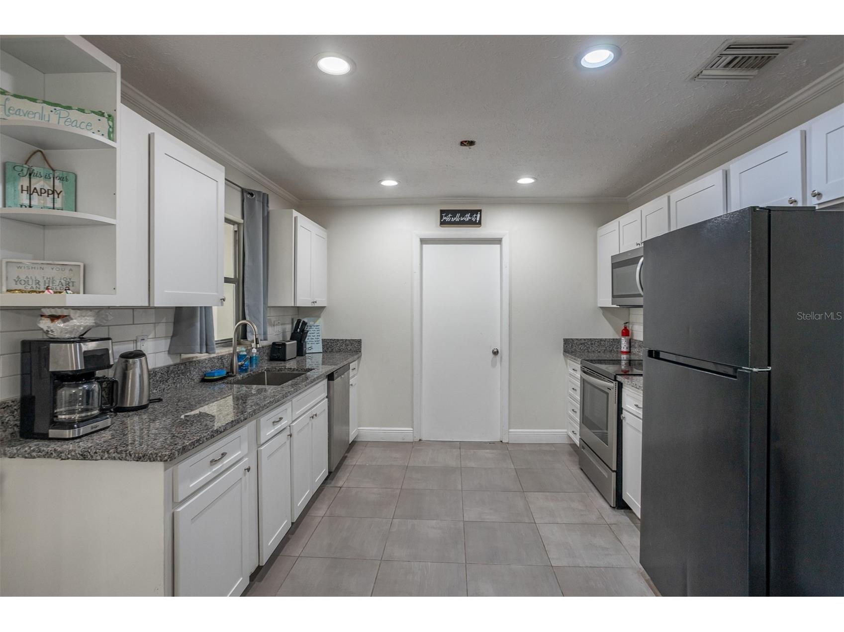 806 Chadsworth Avenue Seffner FL 33584 TB8480579 image4