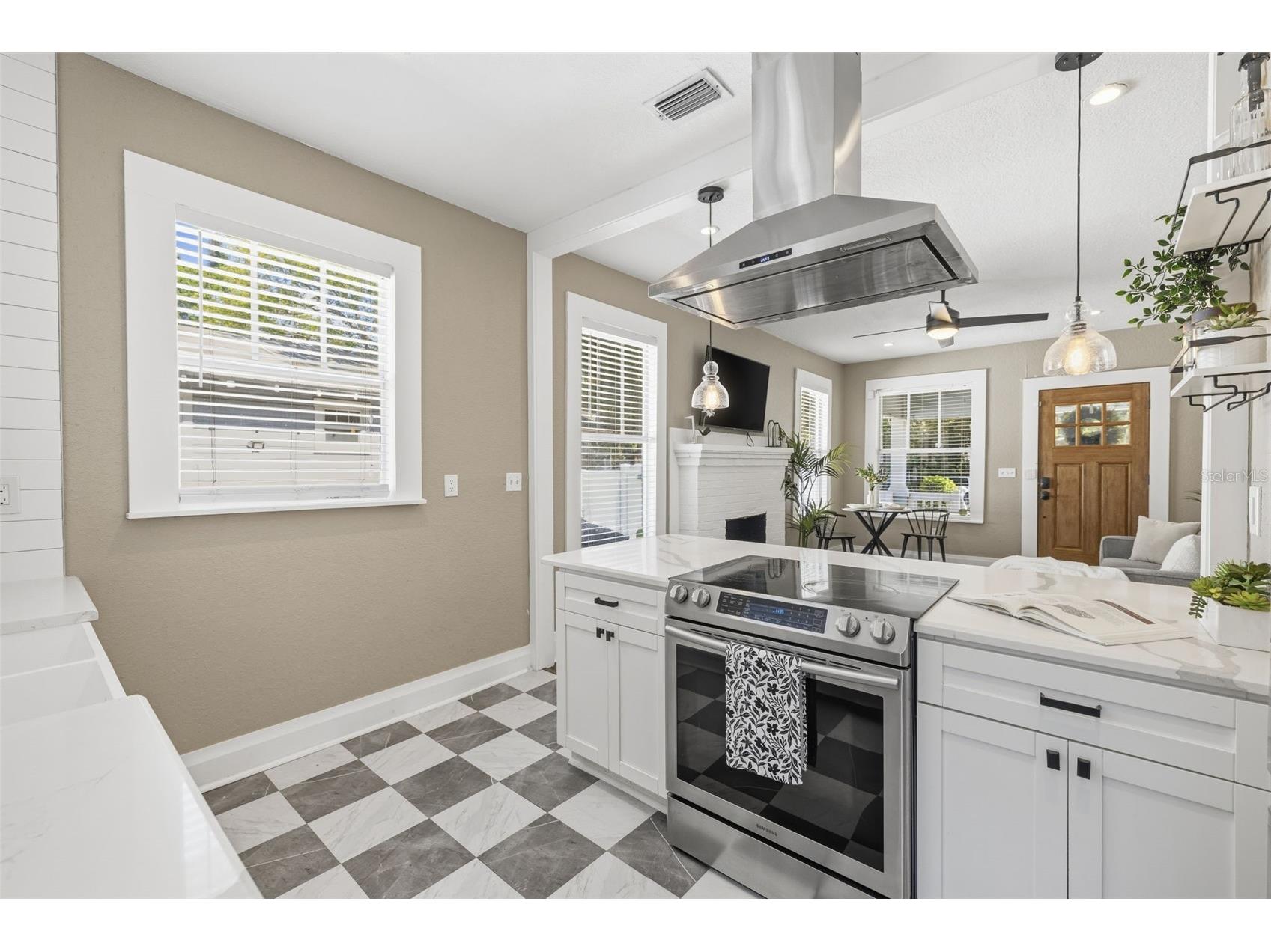 806 E Genesee Street Tampa FL 33603 TB8469889 image17