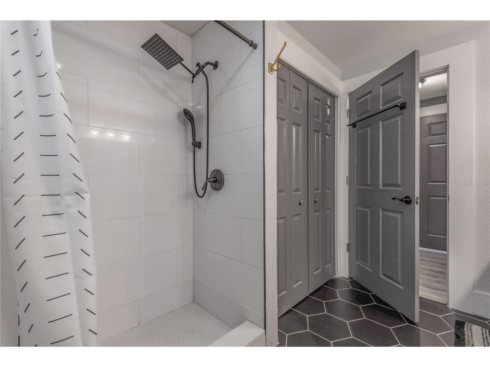 806 E Hamilton Avenue Tampa FL 33604 TB8504679 image24