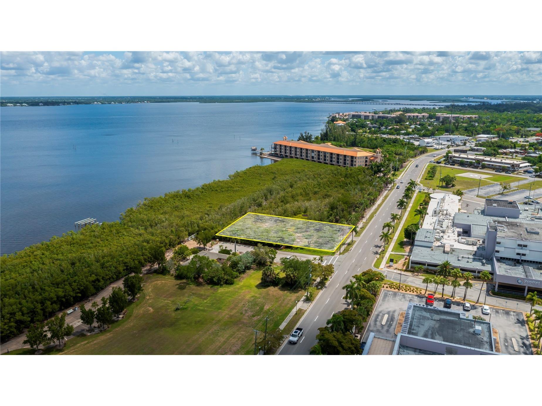 806 E Marion Avenue Punta Gorda FL 33950 C7526697 image1