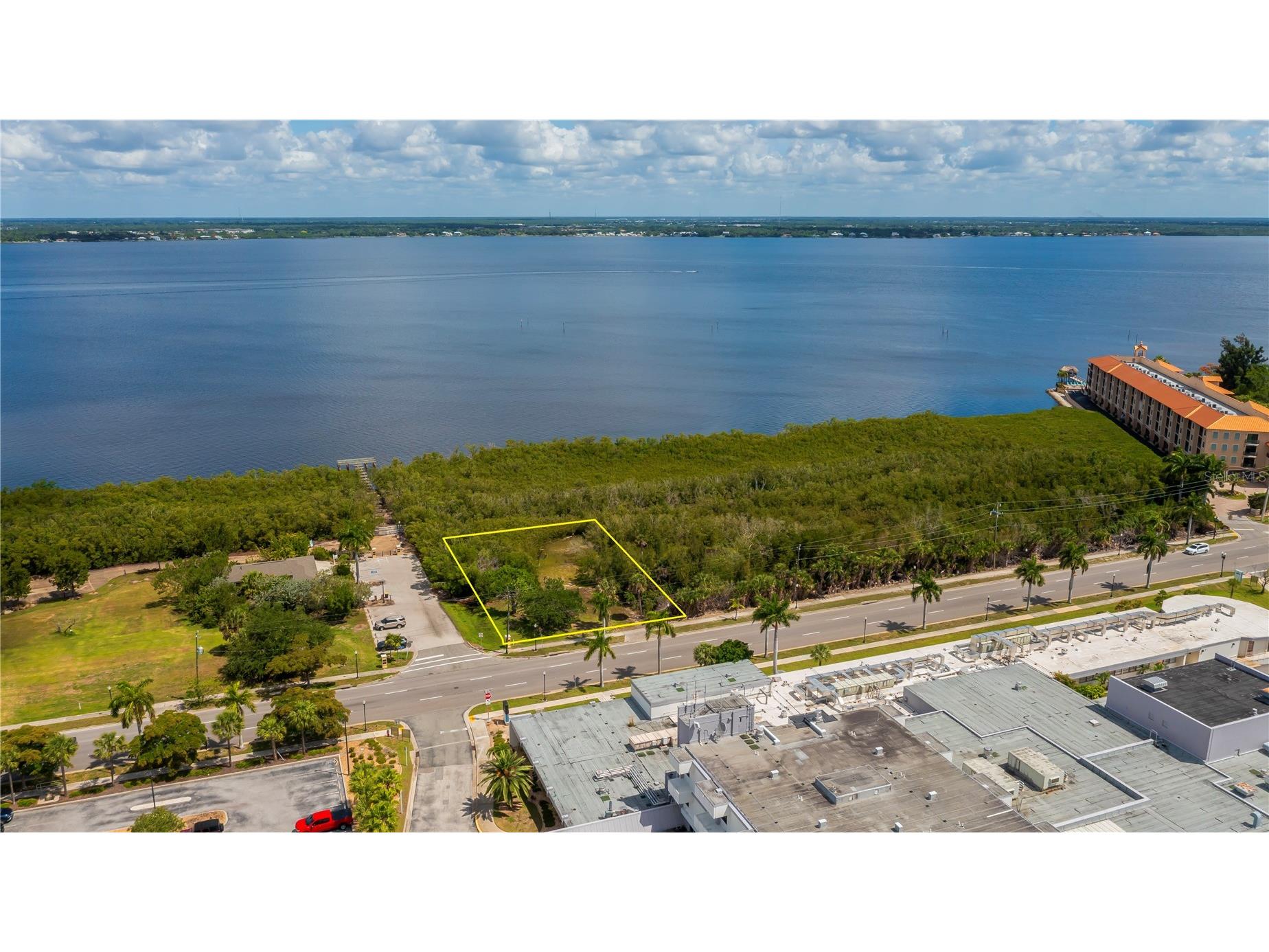 806 E Marion Avenue Punta Gorda FL 33950 C7526697 image12