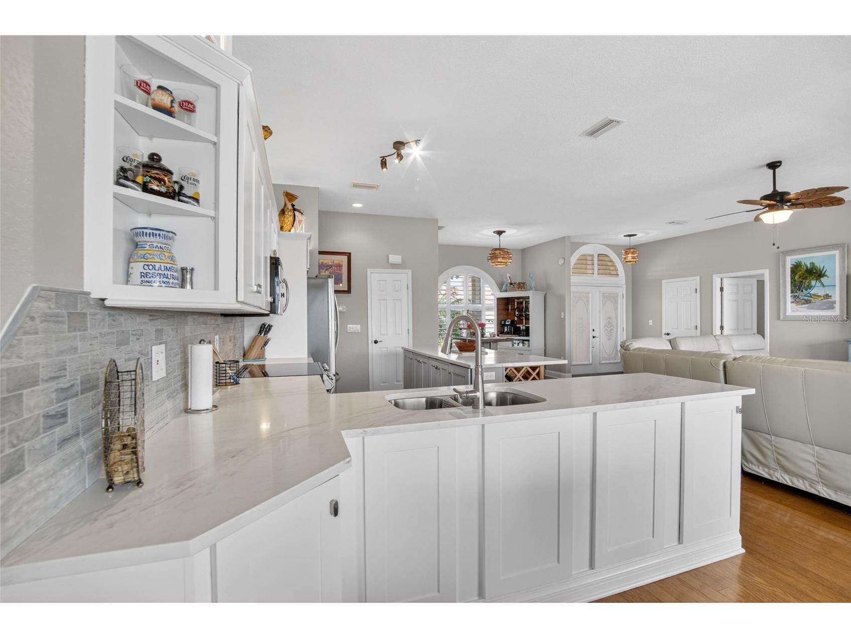 806 Eagle Lane Apollo Beach FL 33572 - ST. ANDREWS CANAL TB8502733 image17