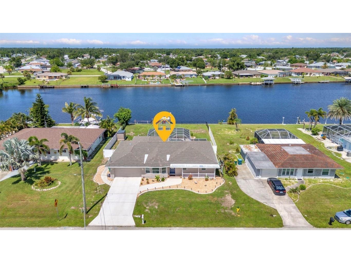 806 Ellicott Circle NW Port Charlotte FL 33952 C7512352 image1