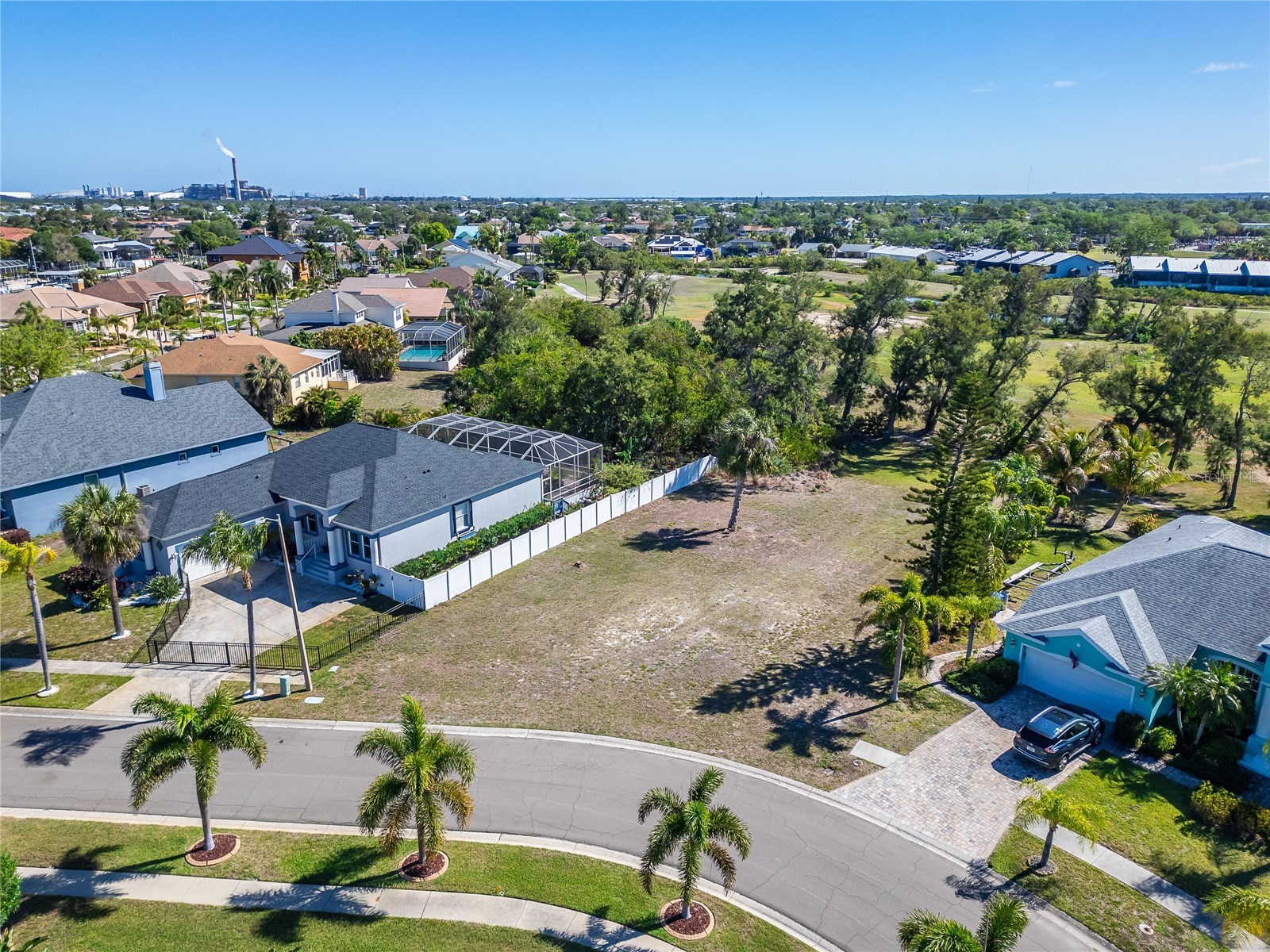 806 Greenview Drive Apollo Beach FL 33572 TB8495156 image1