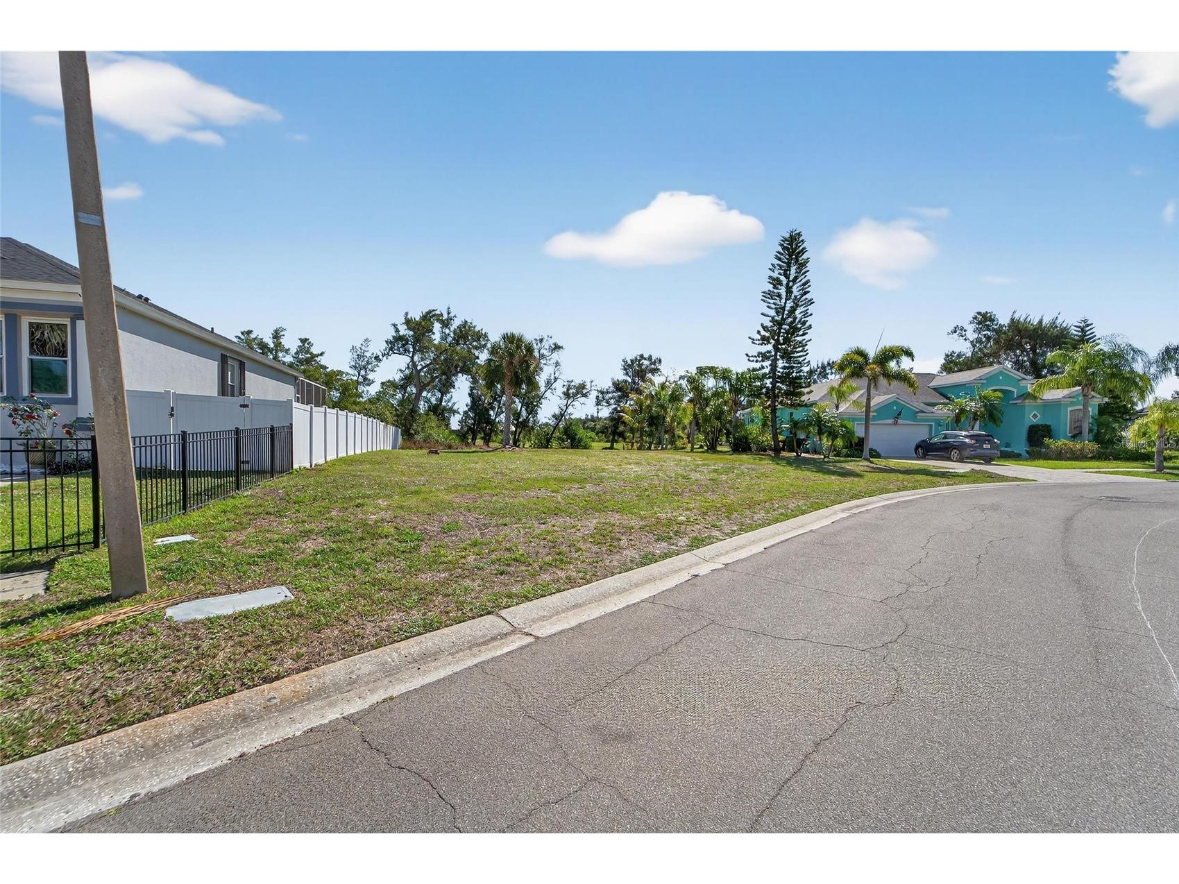 806 Greenview Drive Apollo Beach FL 33572 TB8495156 image5