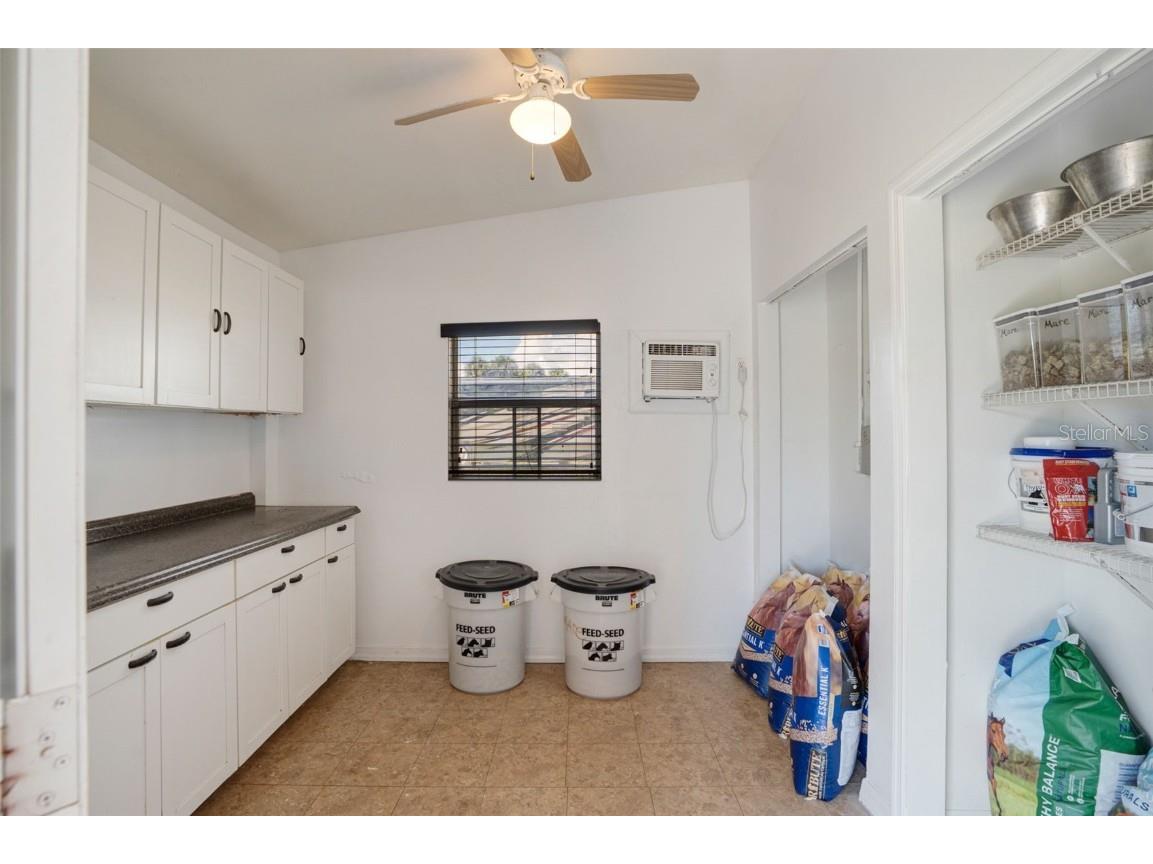 806 N Jackson Road Venice FL 34292 - GULF OF MEXICO A4666410 image21