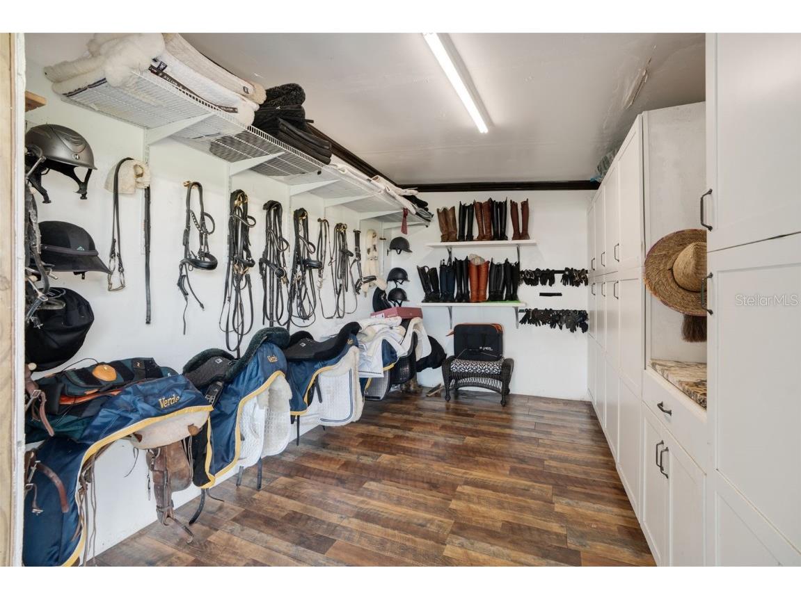 806 N Jackson Road Venice FL 34292 - GULF OF MEXICO A4666410 image24