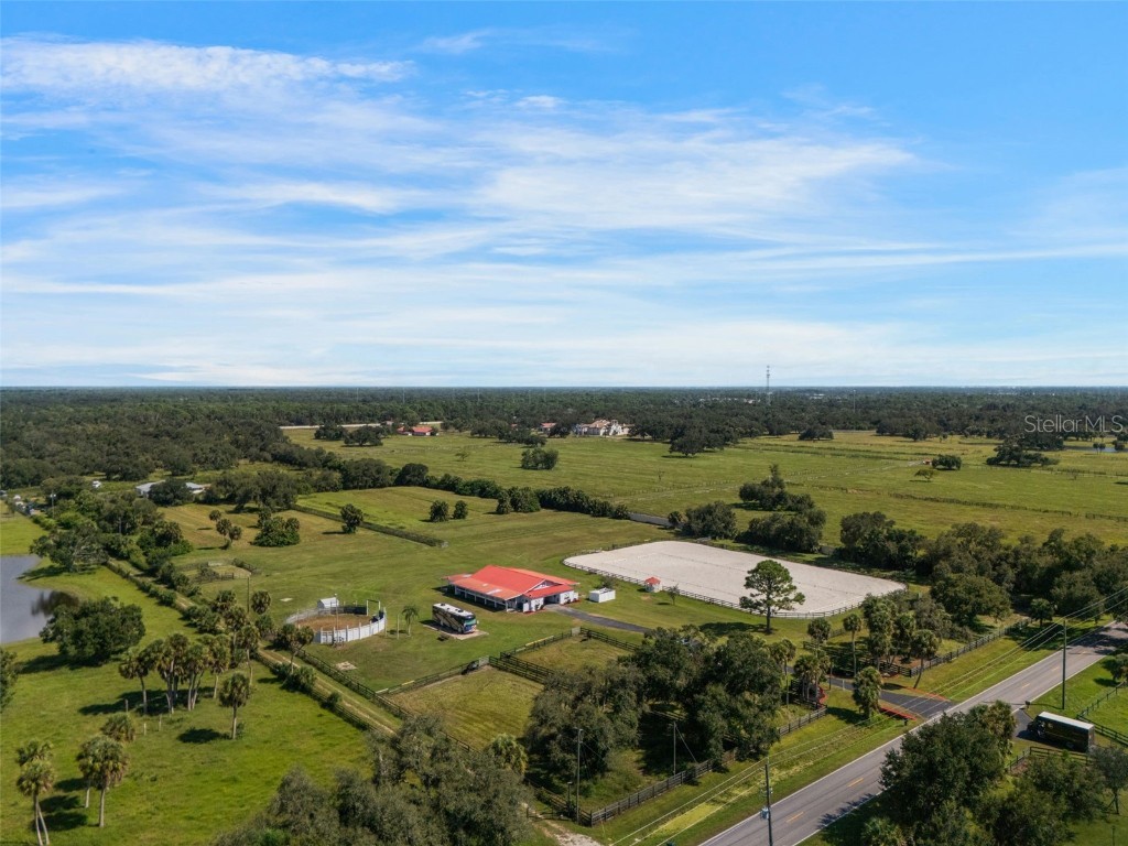 806 N Jackson Road Venice FL 34292 - GULF OF MEXICO A4666410 image5