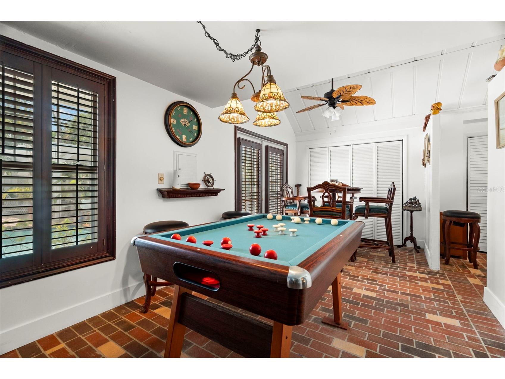 806 Narcissus Avenue Clearwater Beach FL 33767 TB8374030 image16