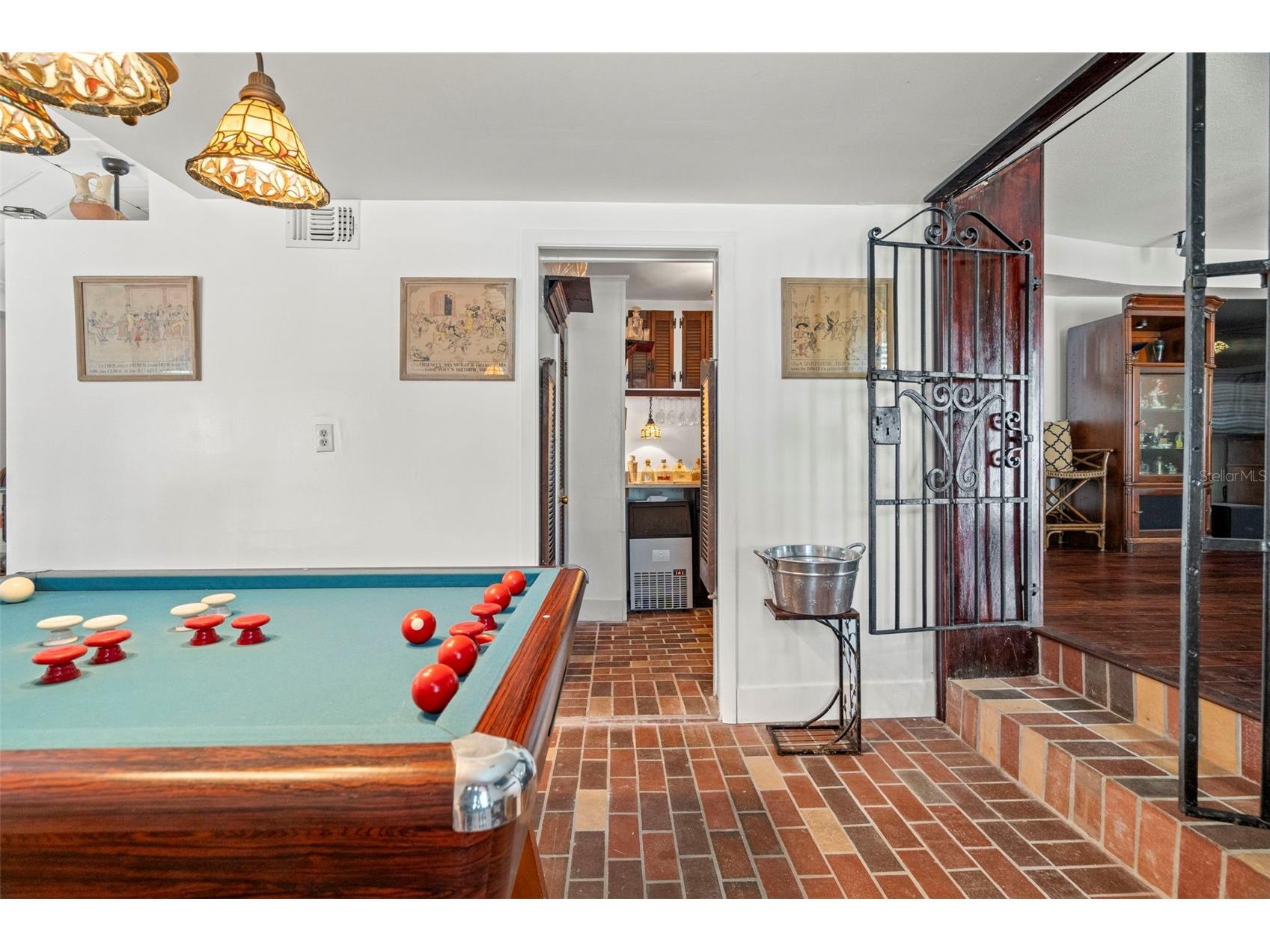 806 Narcissus Avenue Clearwater Beach FL 33767 TB8374030 image18