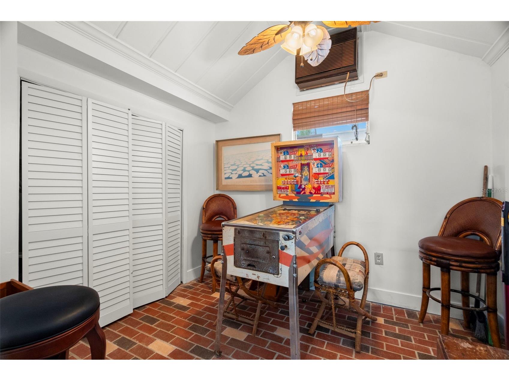 806 Narcissus Avenue Clearwater Beach FL 33767 TB8374030 image19