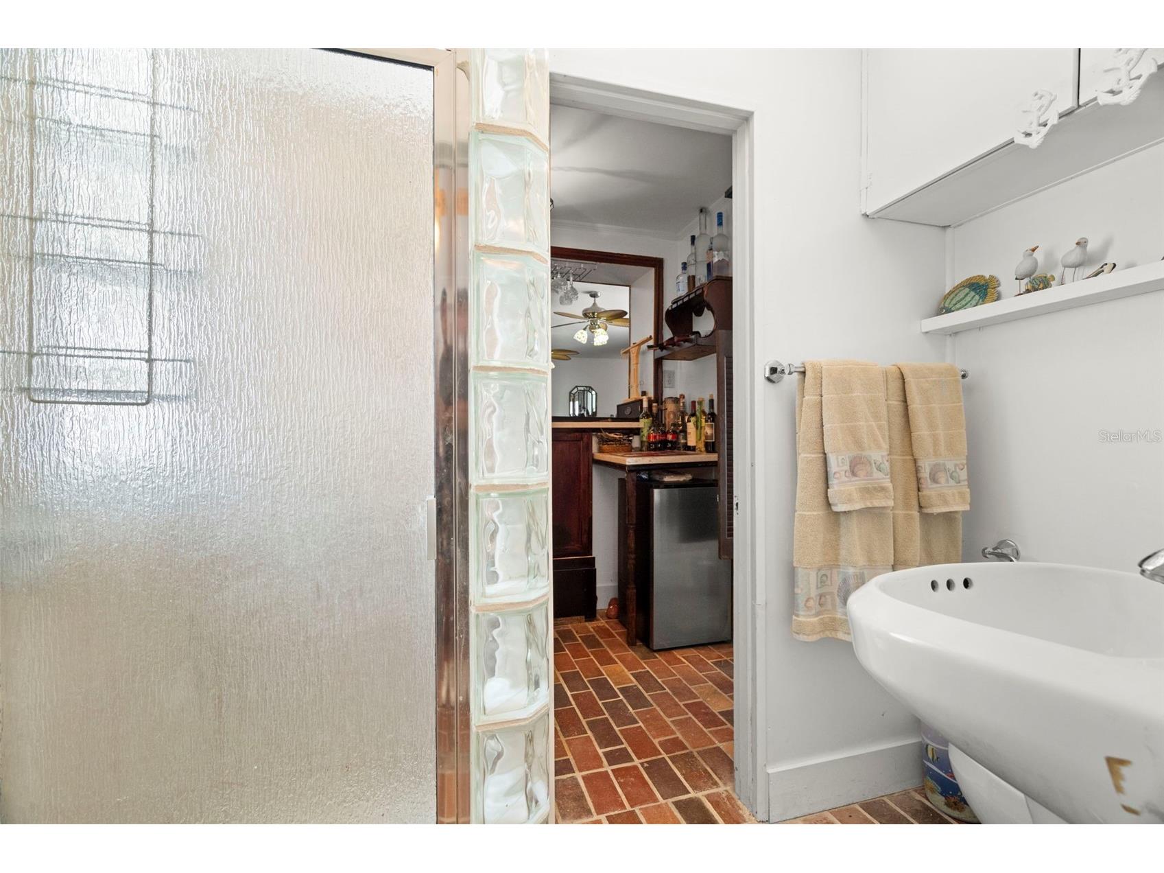 806 Narcissus Avenue Clearwater Beach FL 33767 TB8374030 image22