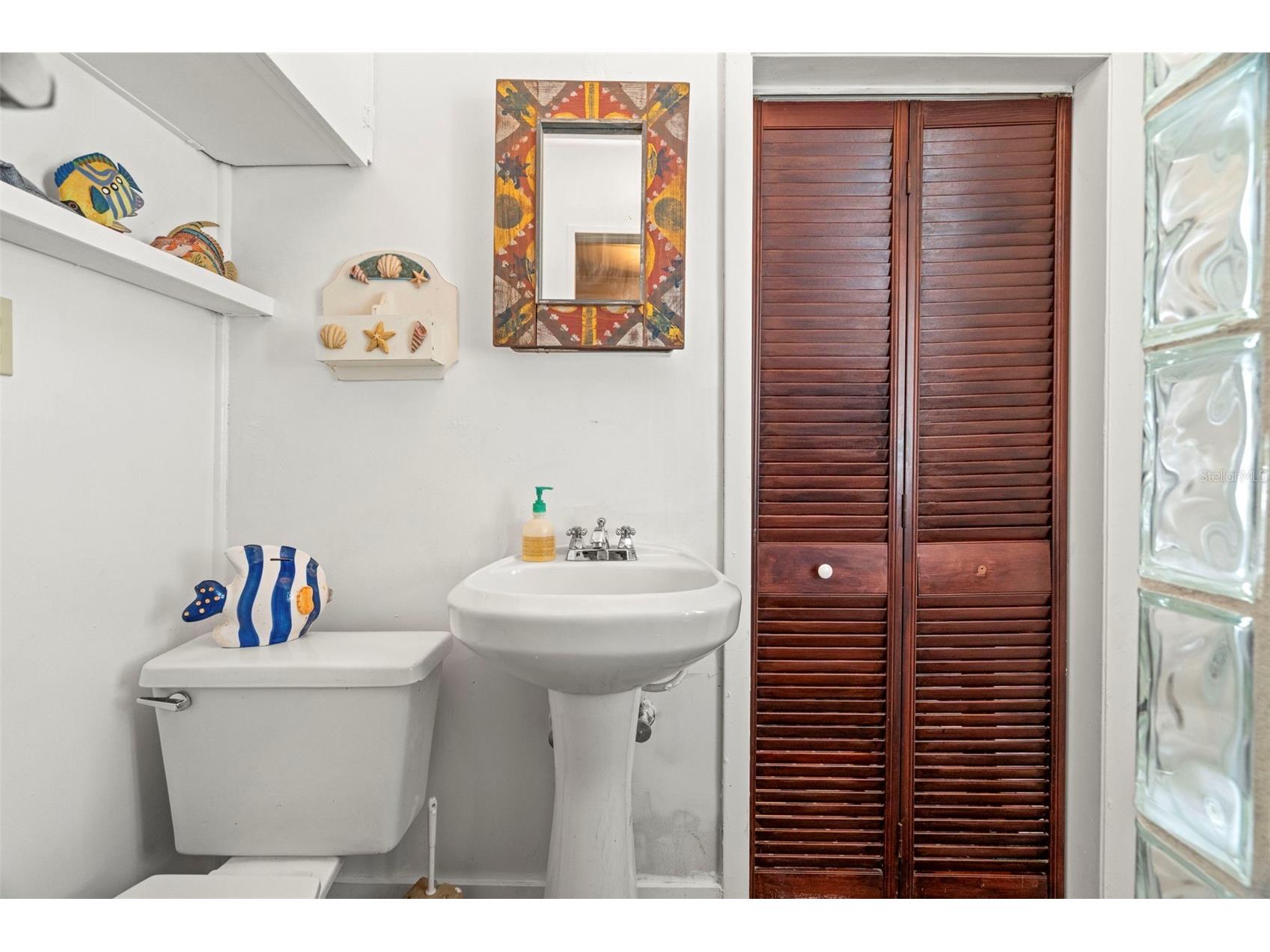 806 Narcissus Avenue Clearwater Beach FL 33767 TB8374030 image23