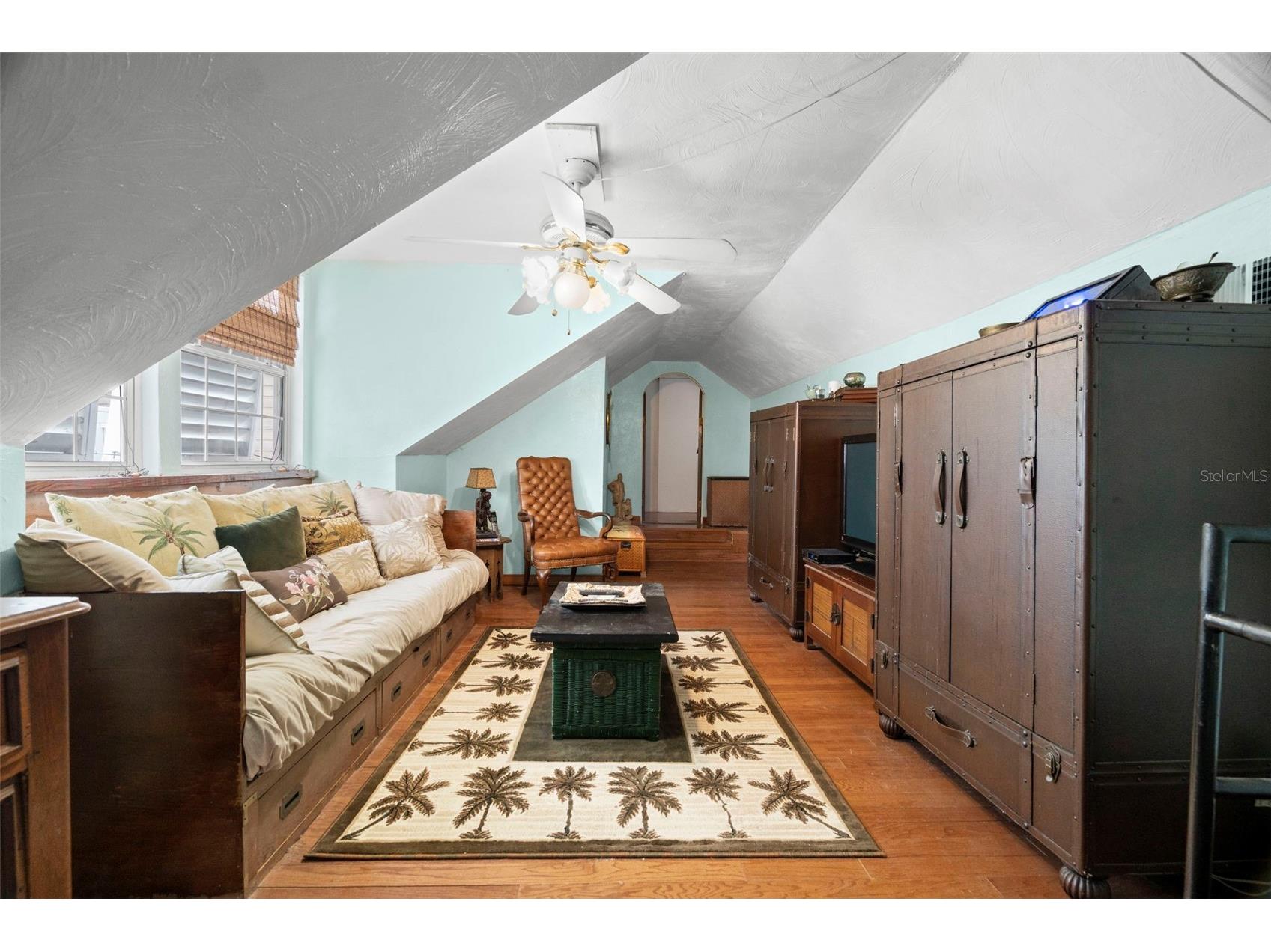 806 Narcissus Avenue Clearwater Beach FL 33767 TB8374030 image33