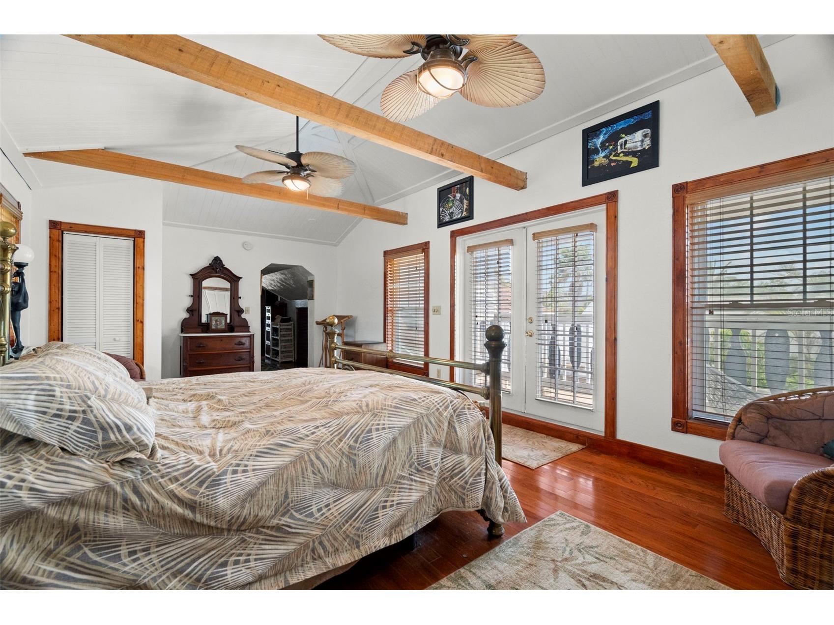 806 Narcissus Avenue Clearwater Beach FL 33767 TB8374030 image41