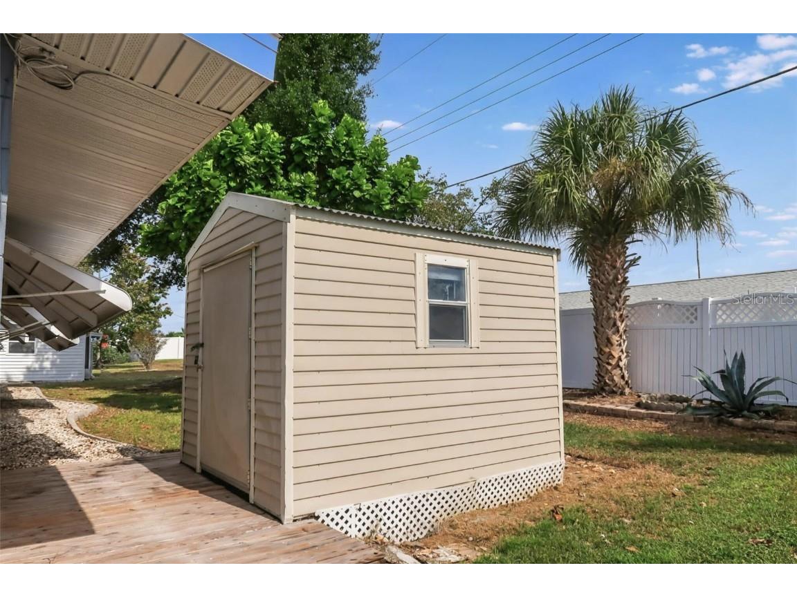 806 Oakmont Avenue Sun City Center FL 33573 TB8433158 image14