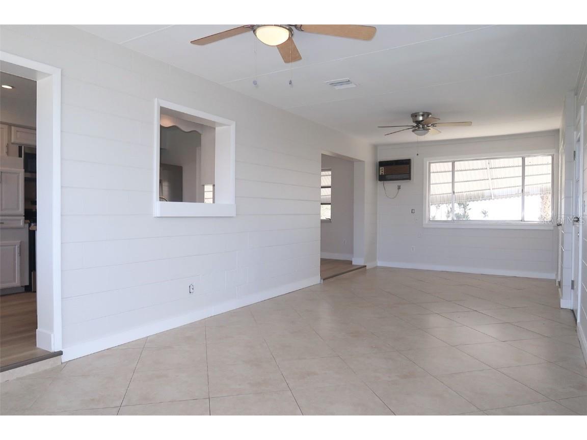 806 Oakmont Avenue Sun City Center FL 33573 TB8433158 image23