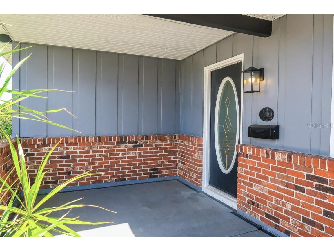 806 Oakmont Avenue Sun City Center FL 33573 TB8433158 image3