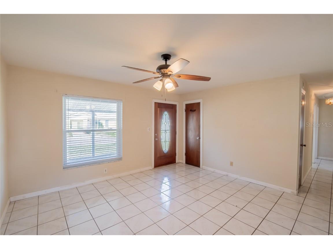 806 Papaya Drive Tampa FL 33619 TB8447997 image6