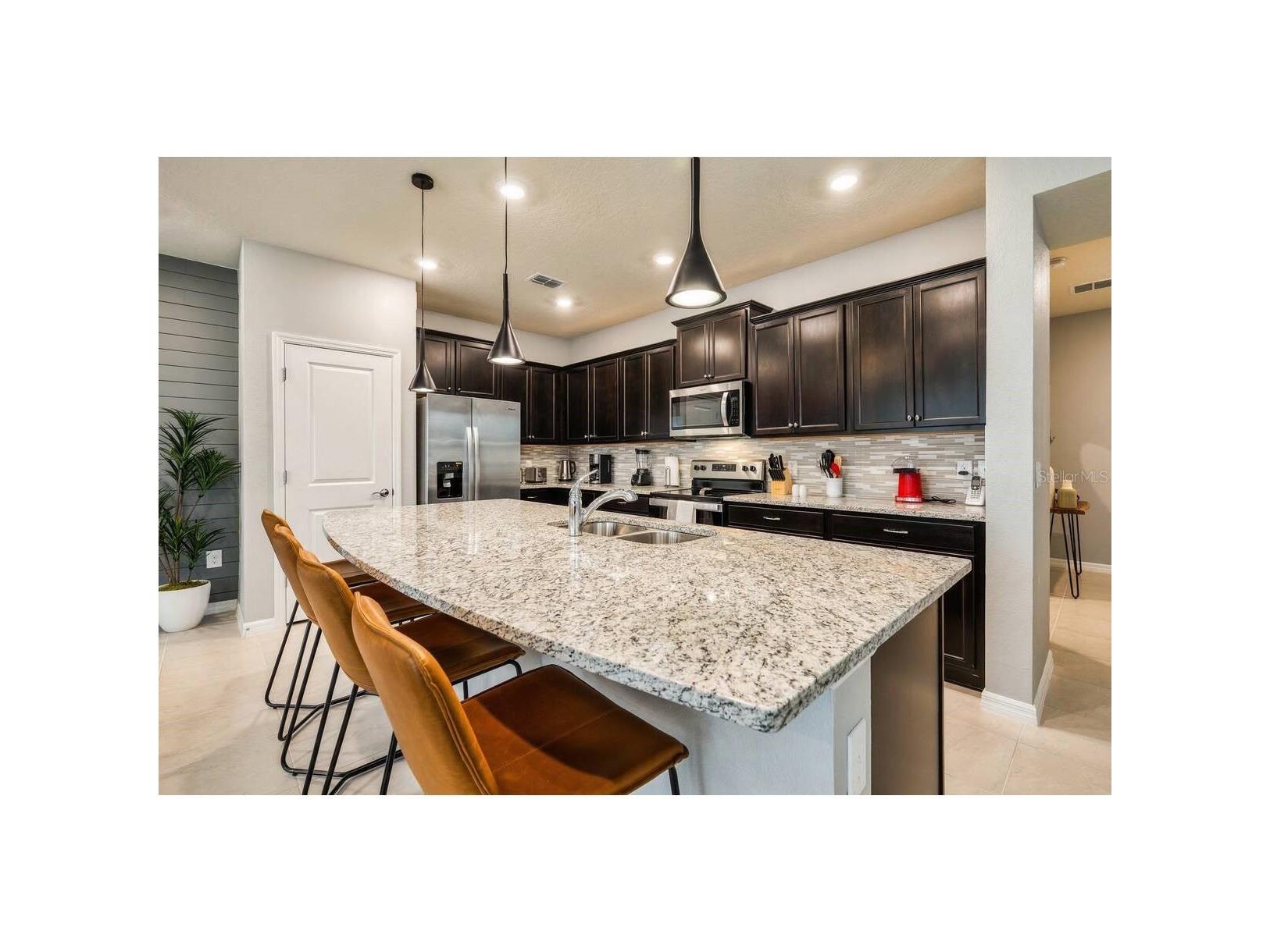 806 Paradise Drive Davenport FL 33897 O6410922 image7