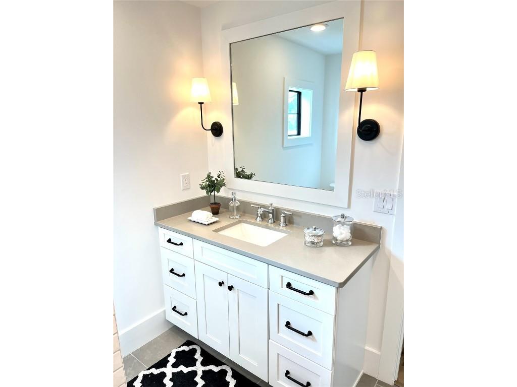 806 S Jefferson Avenue #1 Sarasota FL 34237 A4601791 image13