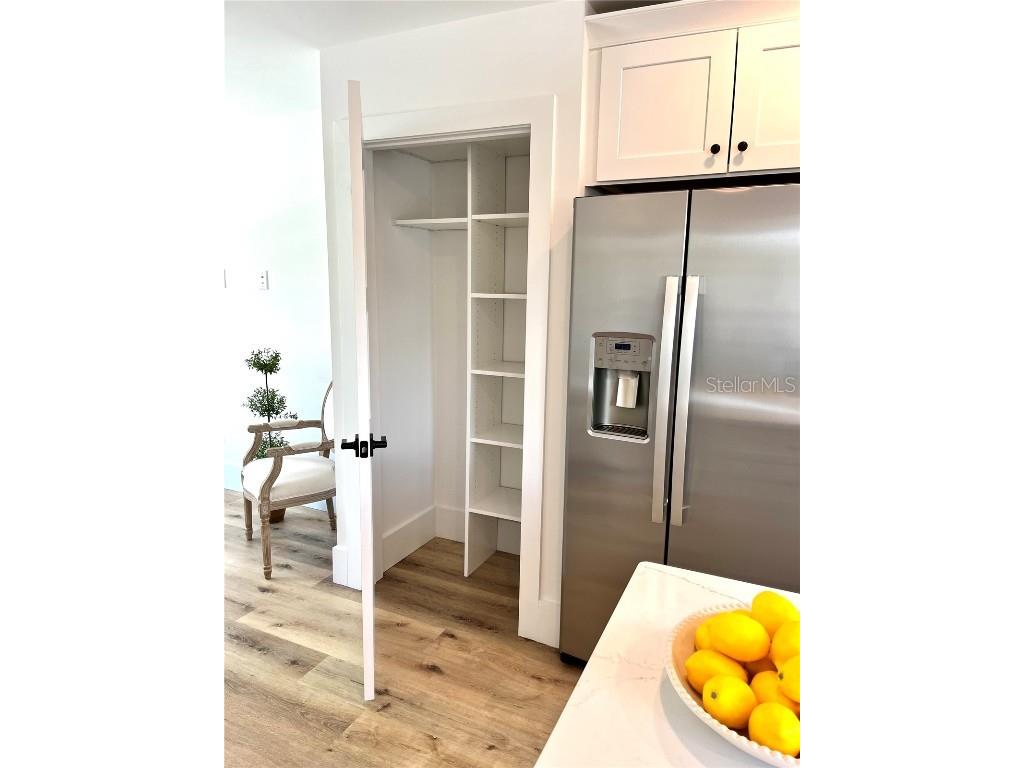 806 S Jefferson Avenue #1 Sarasota FL 34237 A4601791 image8