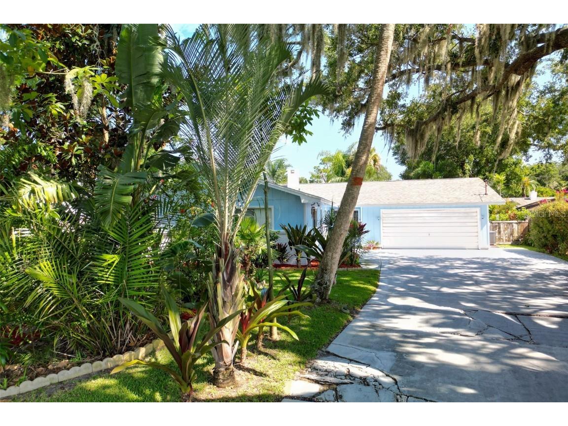 806 Sandwedge Drive New Smyrna Beach FL 32168 NS1082086 image1