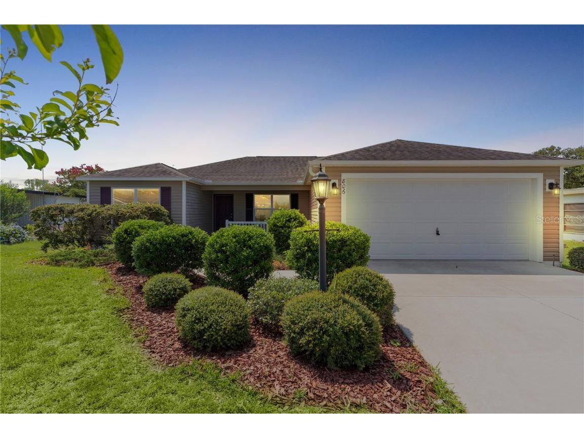 806 Silver Oak Avenue Lady Lake FL 32159 G5070498 image1
