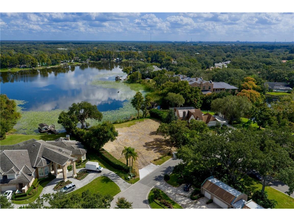 806 Taray De Avila Tampa FL 33613 - LAKE CHAPMAN TB8452002 image1