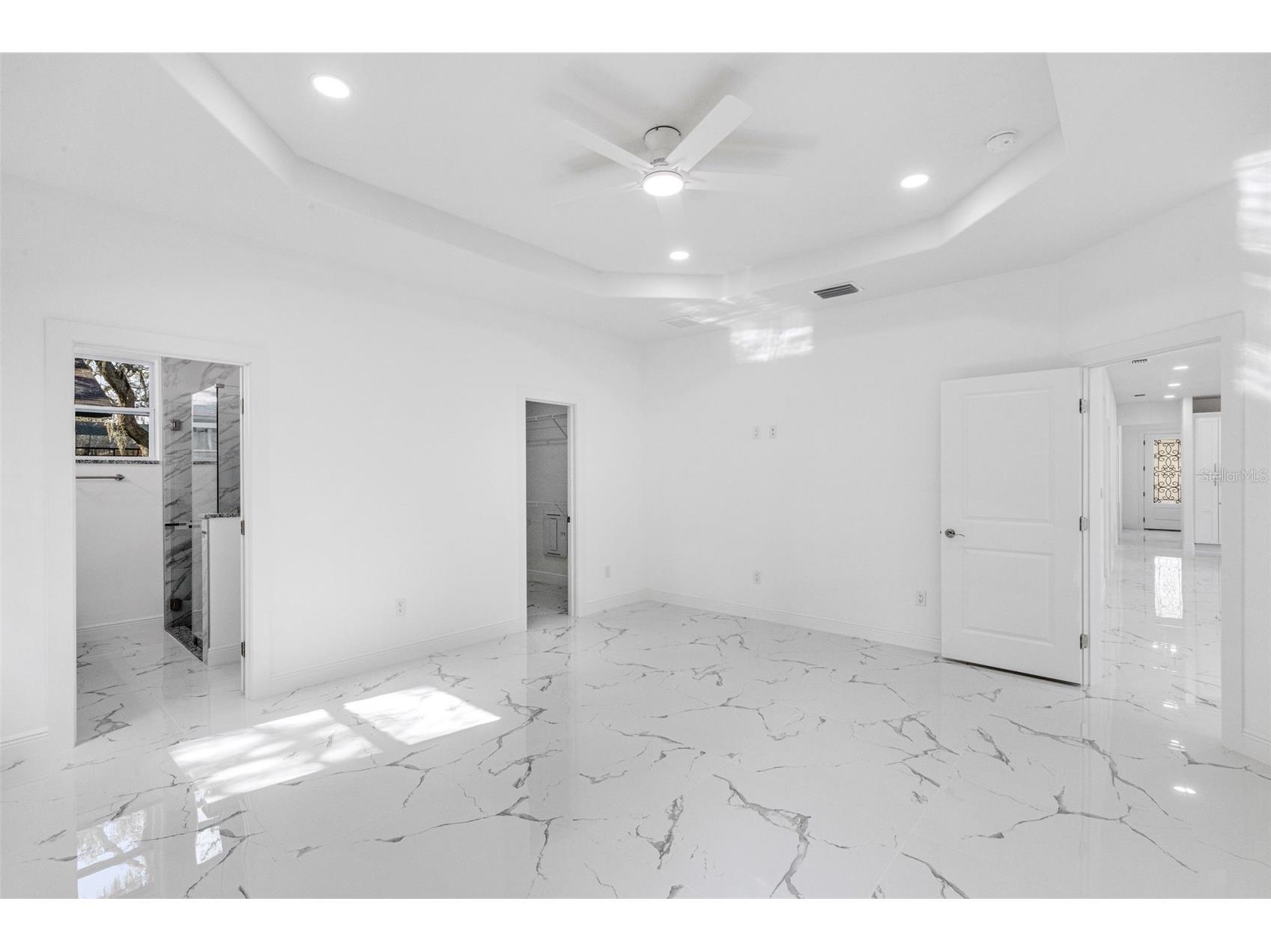 806 W Lowry Lane Tampa FL 33604 TB8505684 image25