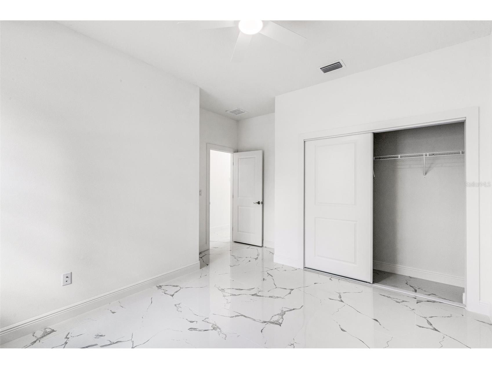 806 W Lowry Lane Tampa FL 33604 TB8505684 image37