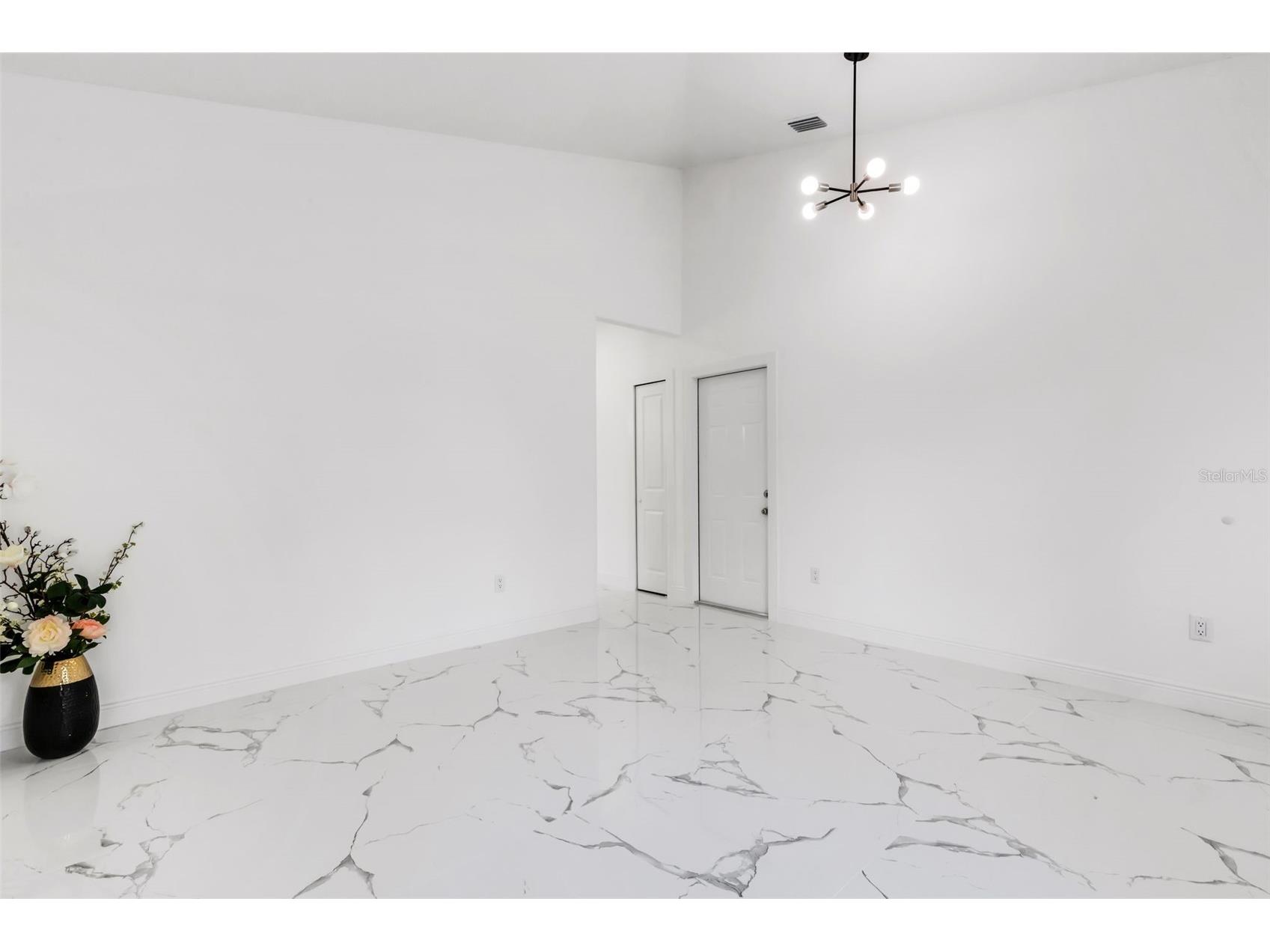 806 W Lowry Lane Tampa FL 33604 TB8505684 image5