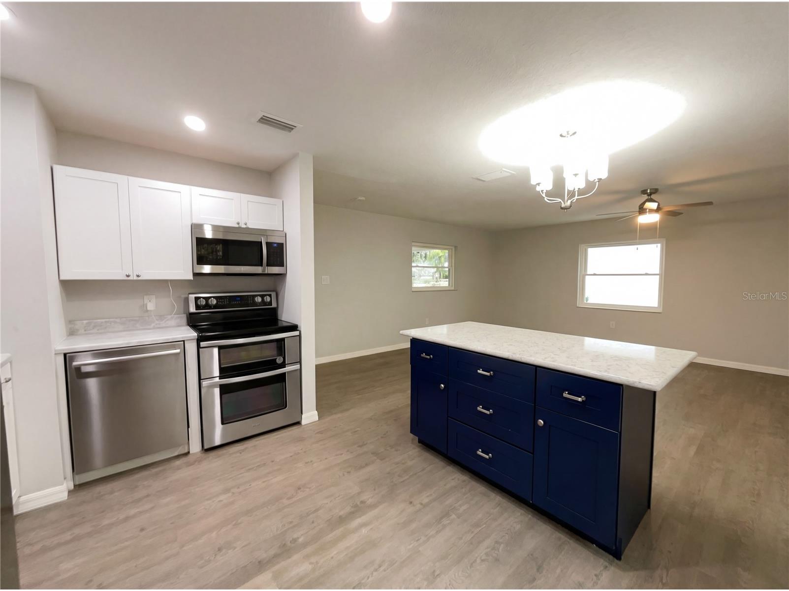 806 Wedgewood Drive Mount Dora FL 32757 O6382482 image2