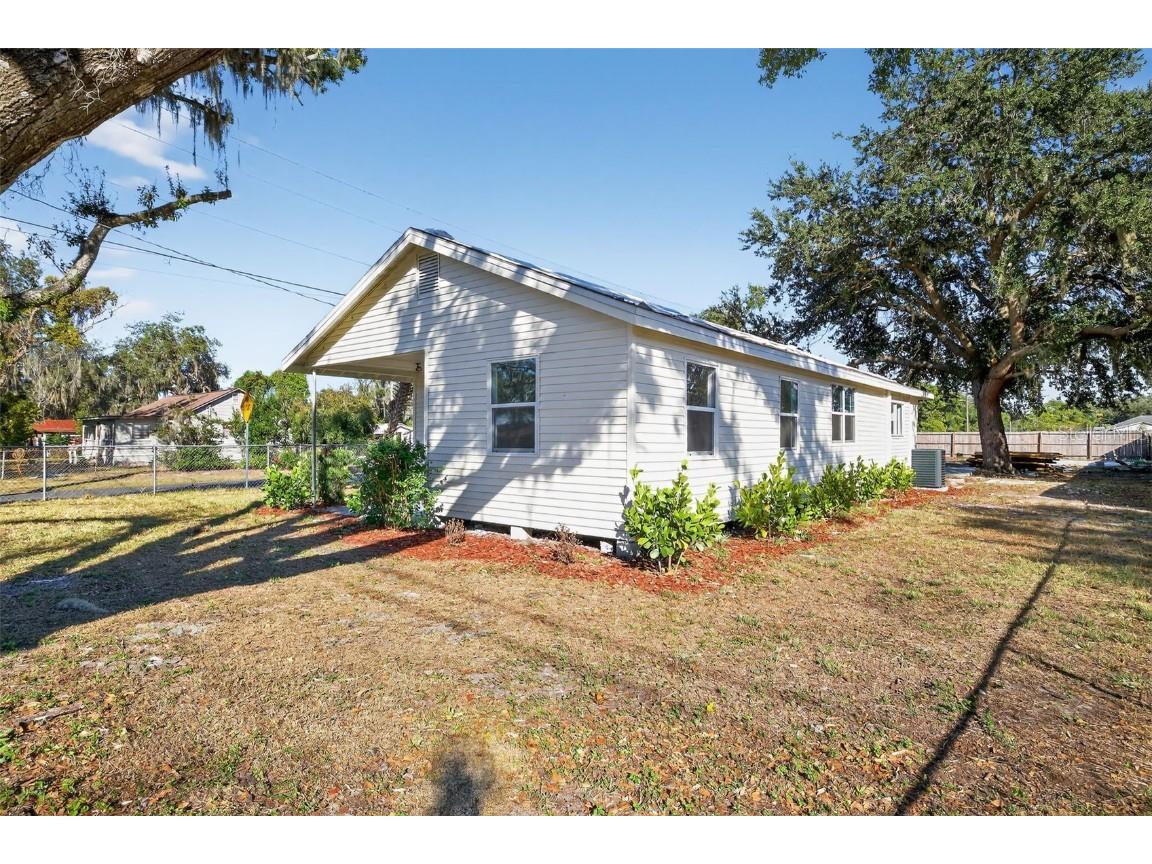 806 Whitehurst Road Plant City FL 33563 TB8450946 image1