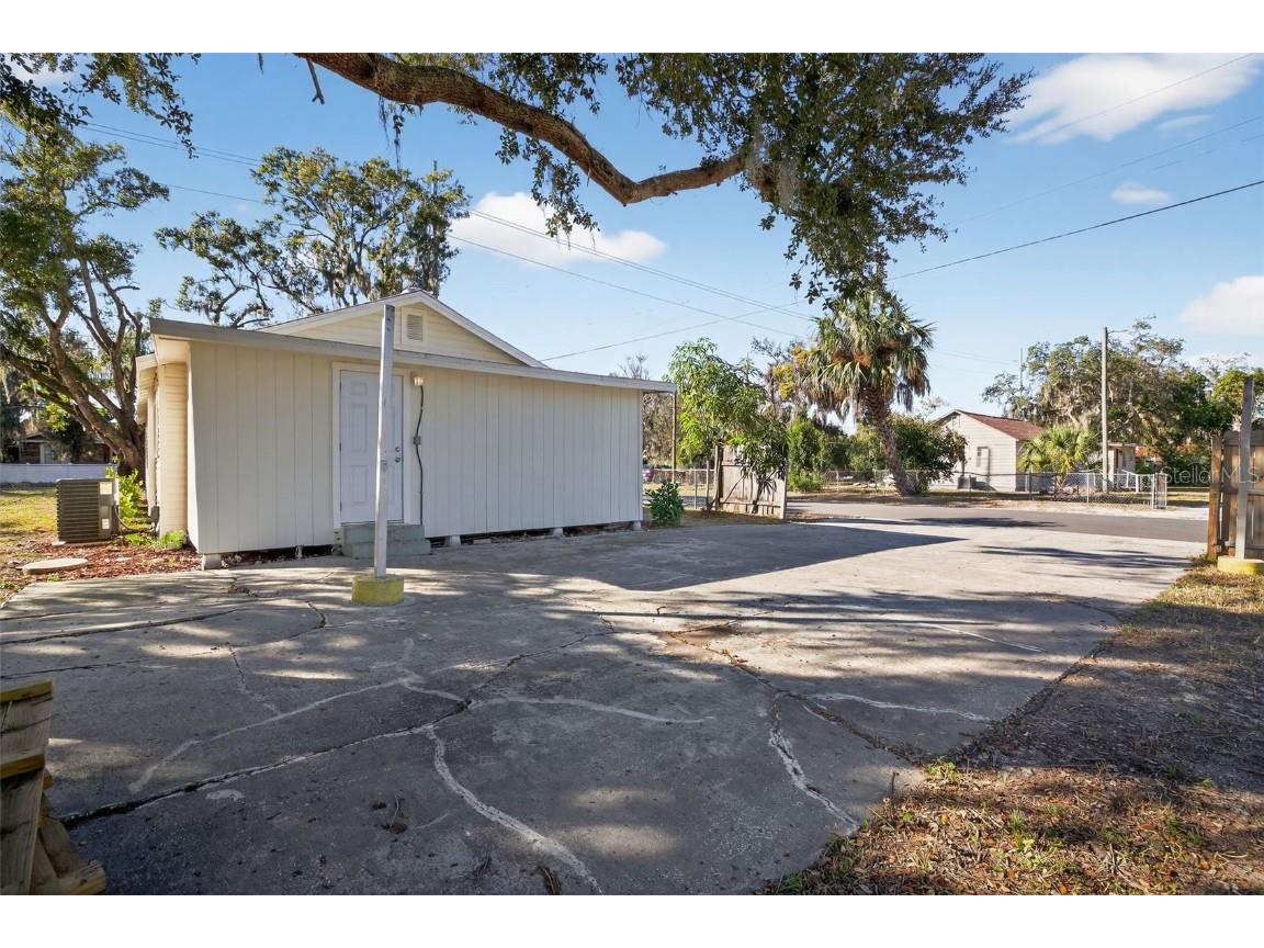 806 Whitehurst Road Plant City FL 33563 TB8450946 image18