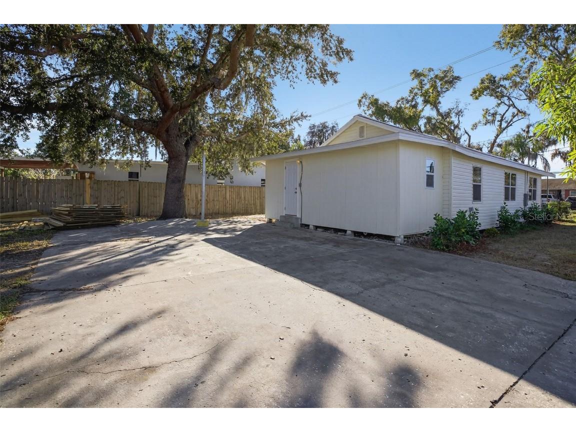 806 Whitehurst Road Plant City FL 33563 TB8450946 image20