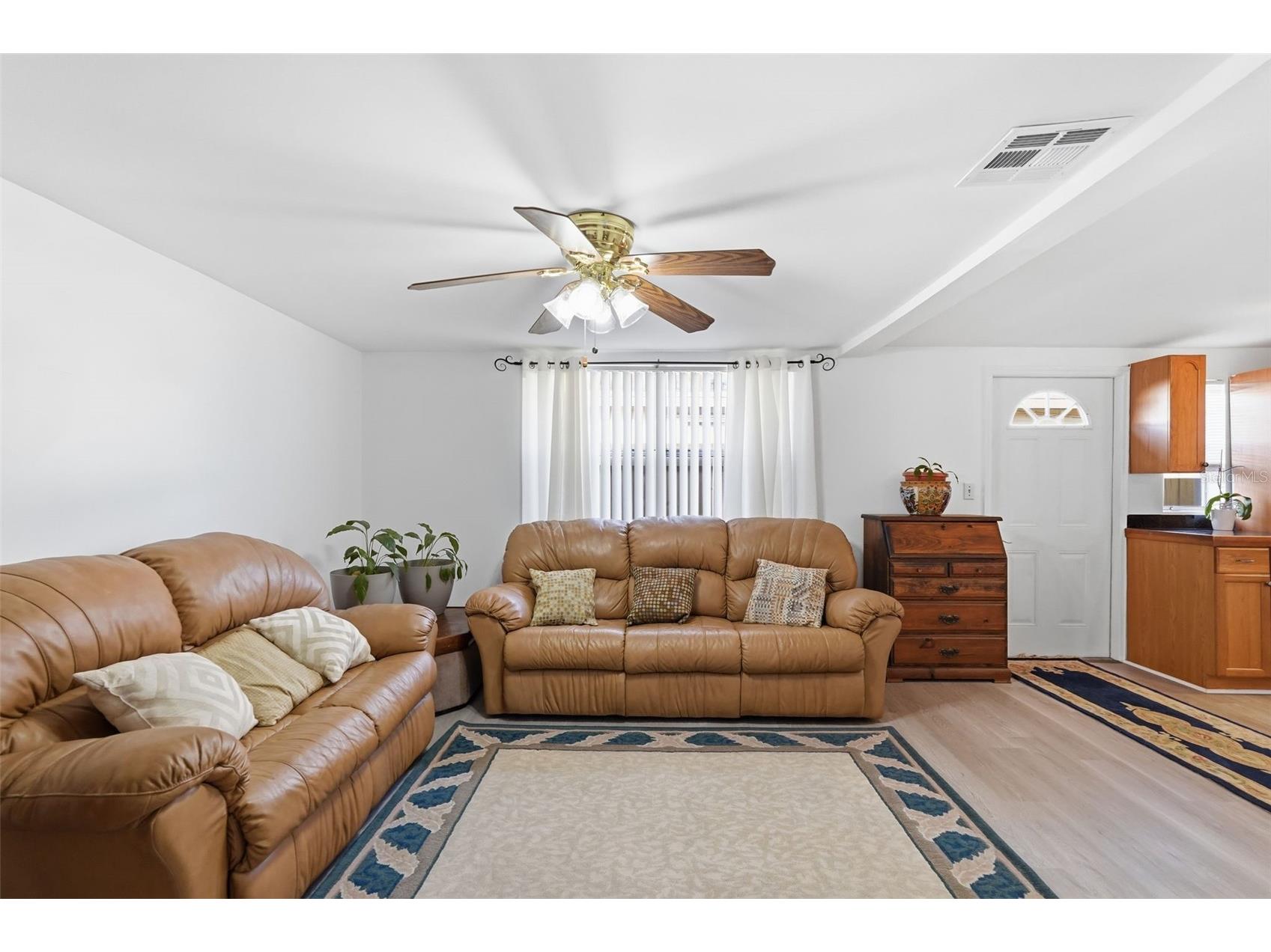 8061 49th Avenue N Saint Petersburg FL 33709 TB8477421 image16