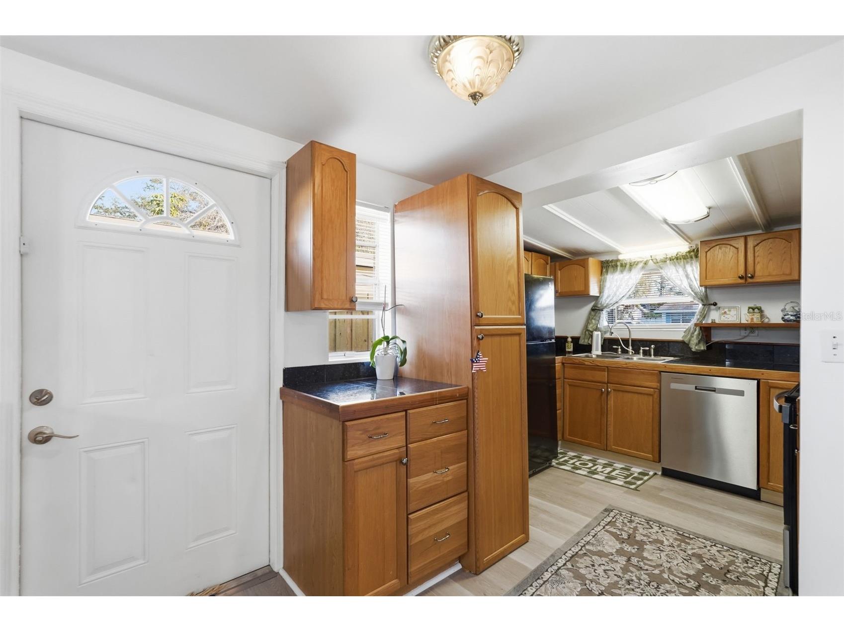 8061 49th Avenue N Saint Petersburg FL 33709 TB8477421 image18