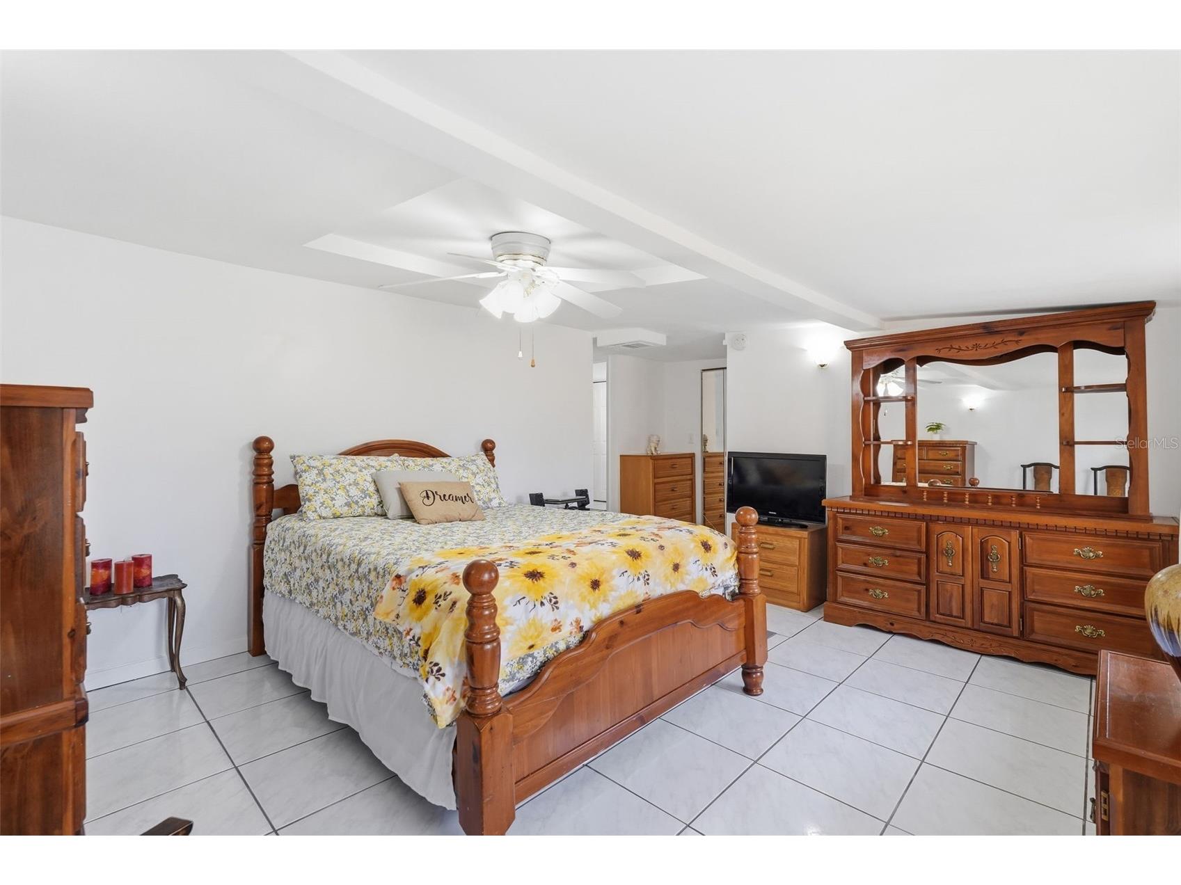 8061 49th Avenue N Saint Petersburg FL 33709 TB8477421 image24