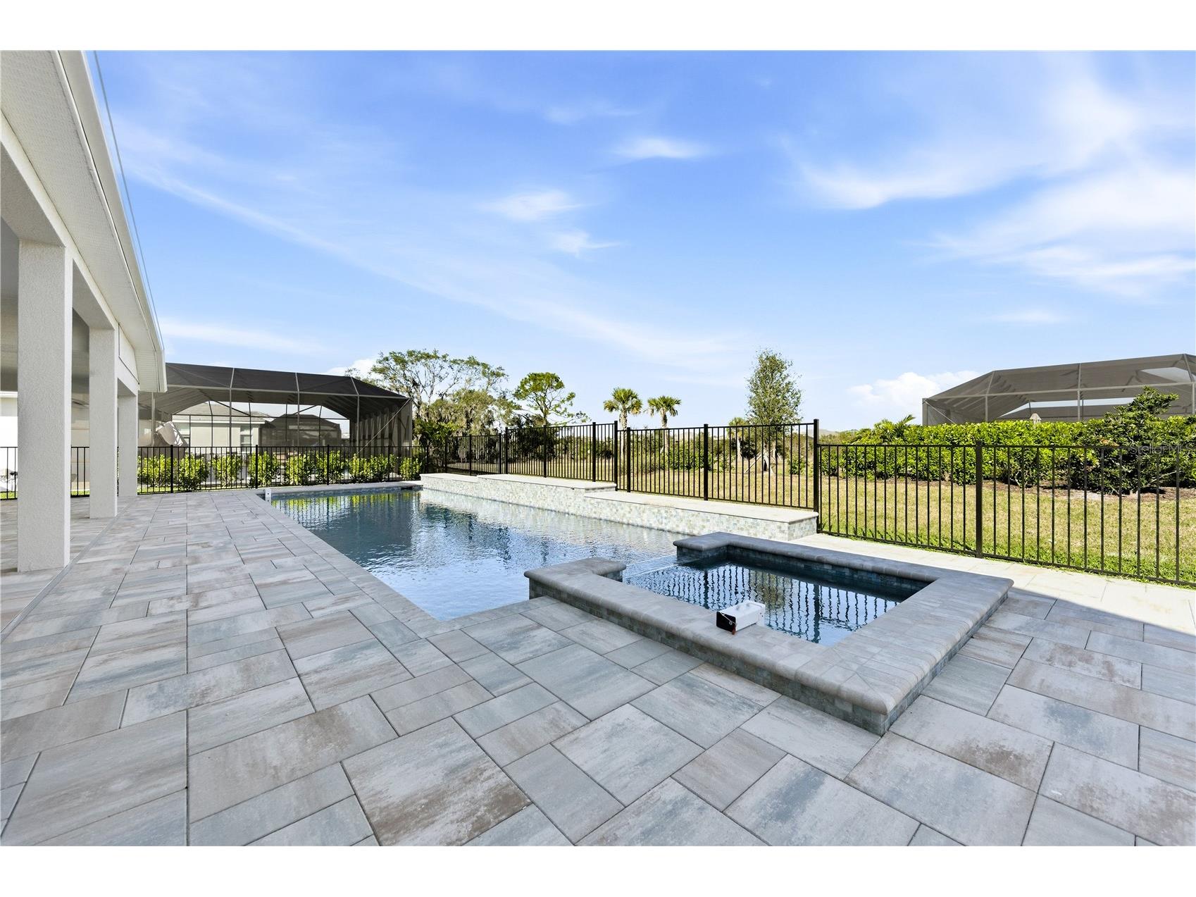 8061 Nevis Run Bradenton FL 34202 A4661591 image8