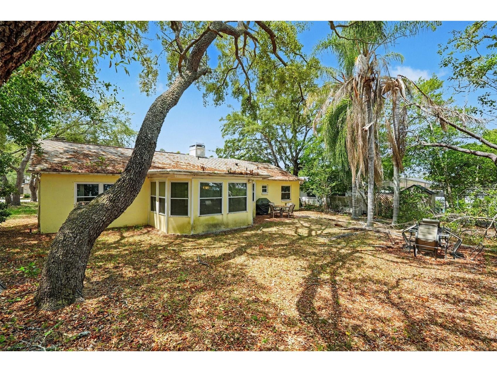 8061 Philatelic Dr Spring Hill FL 34606 TB8506378 image16
