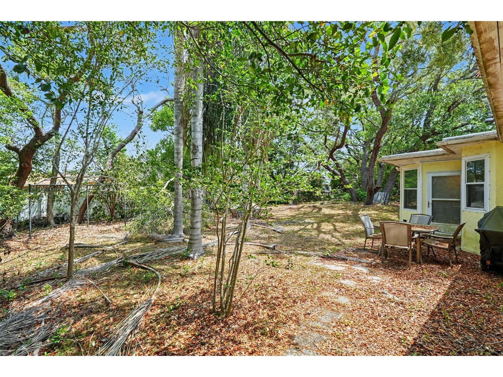 8061 Philatelic Dr Spring Hill FL 34606 TB8506378 image17