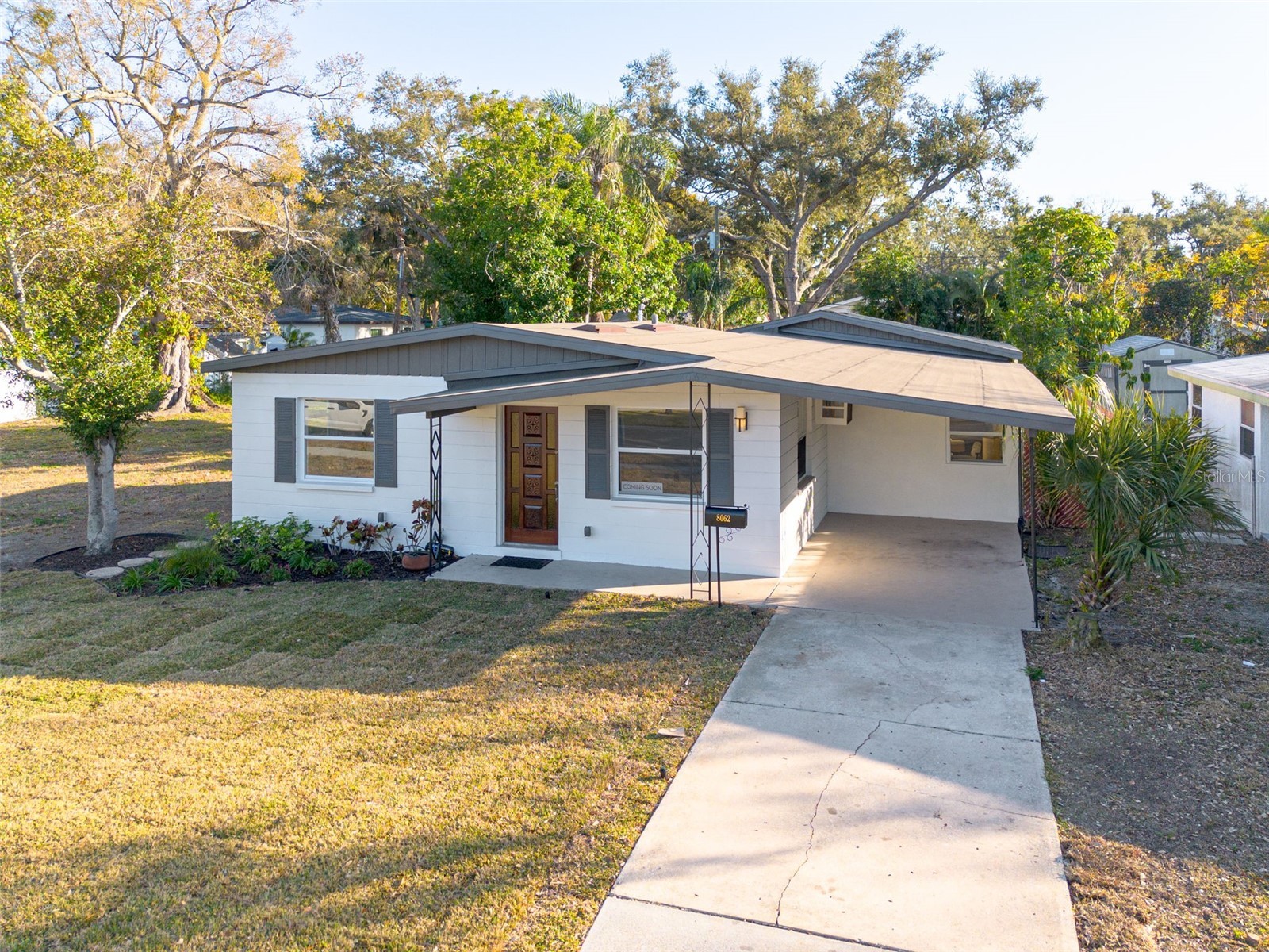 8062 28th Avenue N Saint Petersburg FL 33710 TB8474080 image1